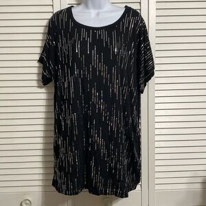 Avenue sparkly sequins, lightweight short sleeve shirt!